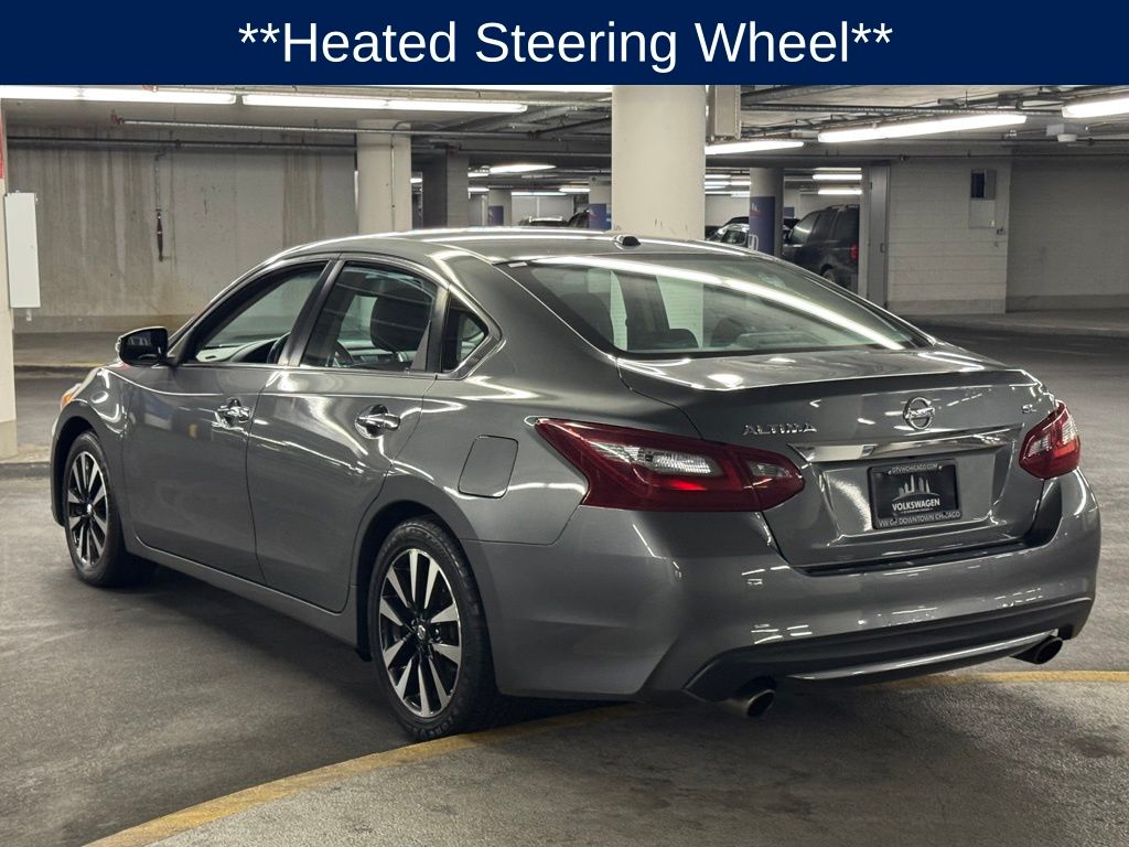 2018 Nissan Altima 2.5 SL Image 9 of 36