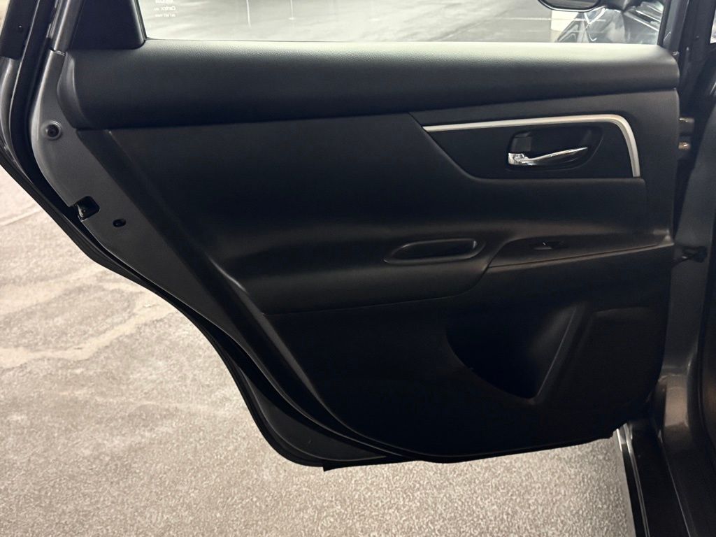 2018 Nissan Altima 2.5 SL Image 26 of 36