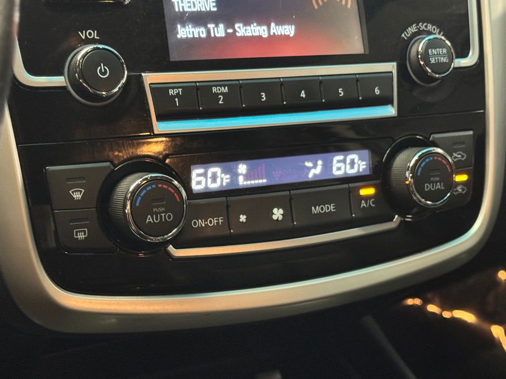 2018 Nissan Altima 2.5 SL Image 22 of 36