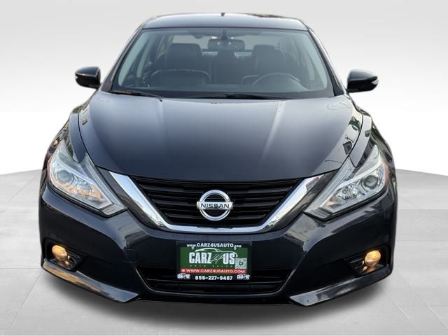 2018 Nissan Altima 2.5 SL Image 2 of 40