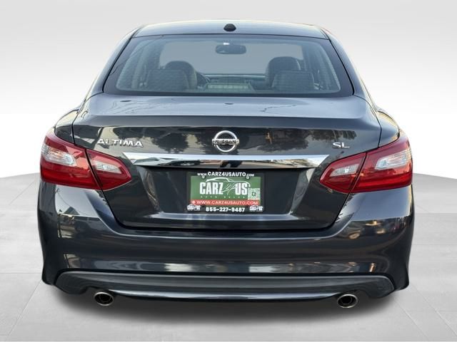 2018 Nissan Altima 2.5 SL Image 7 of 40