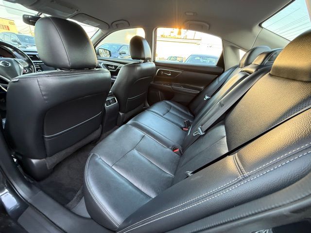 2018 Nissan Altima 2.5 SL Image 18 of 40