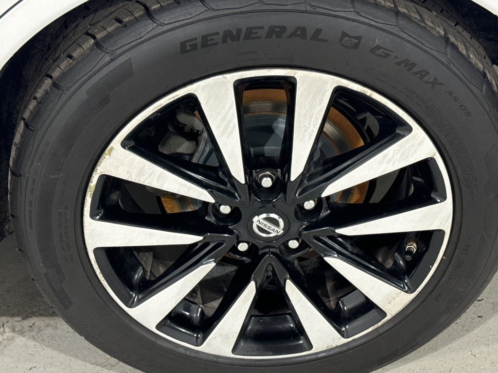 2018 Nissan Altima 2.5 SL Image 8 of 42