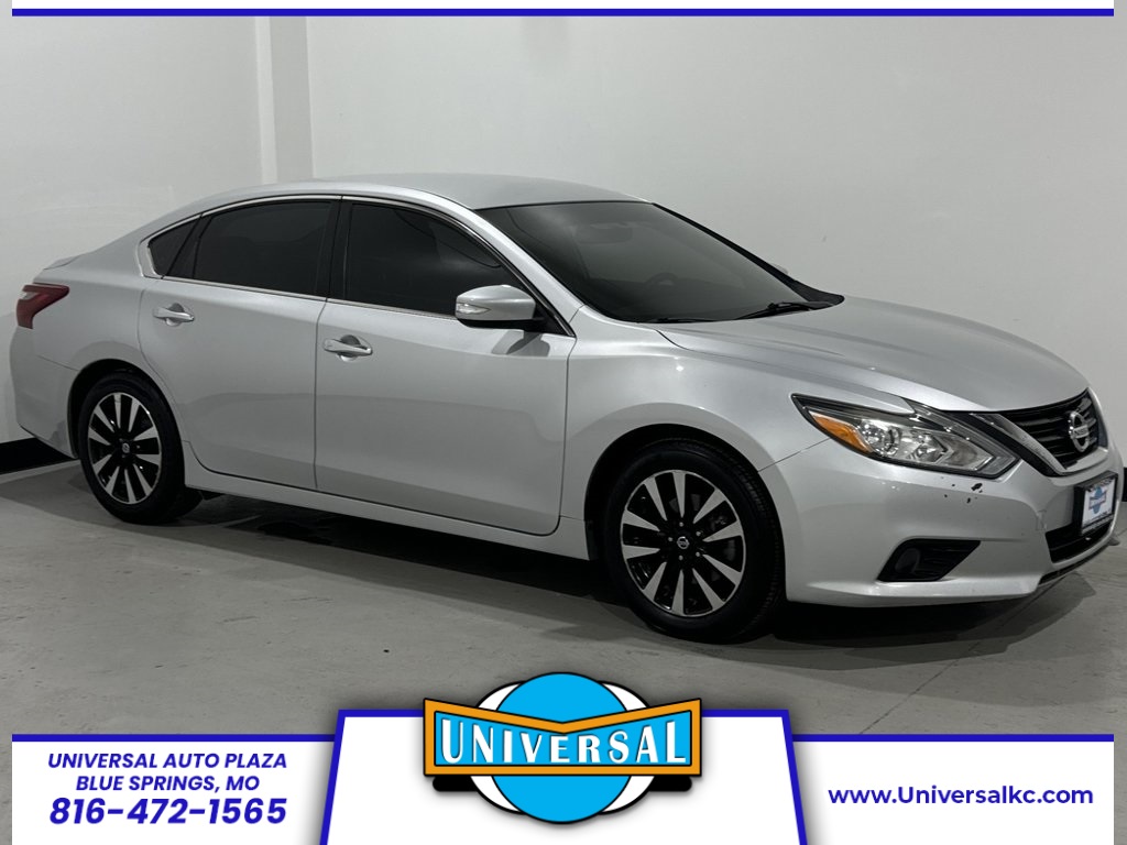 2018 Nissan Altima 2.5 SL Image 2 of 42