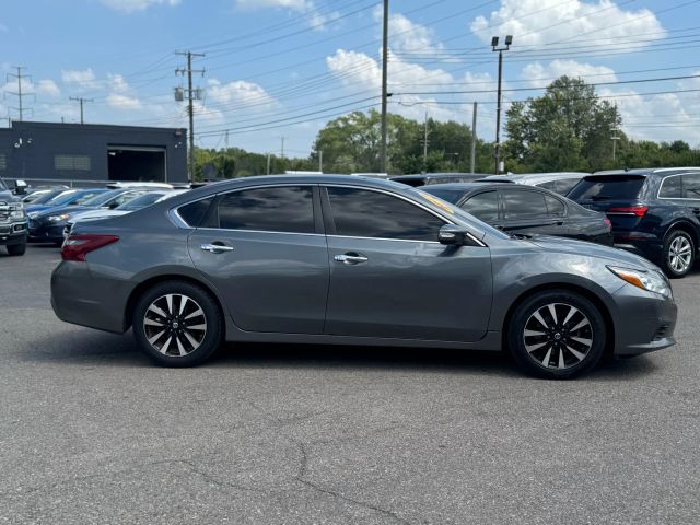 2018 Nissan Altima 2.5 SL Image 3 of 17