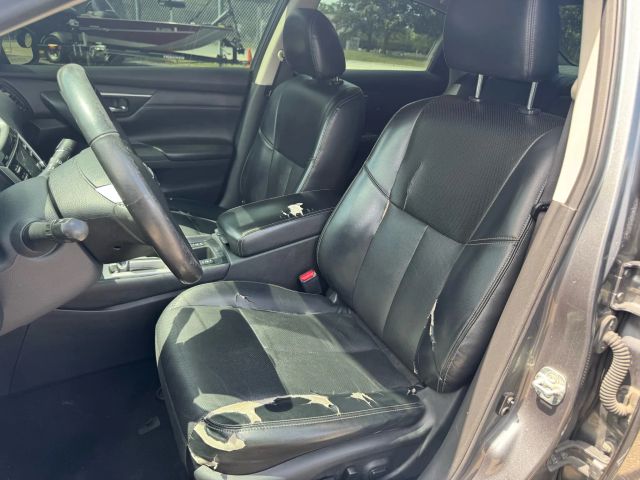 2018 Nissan Altima 2.5 SL Image 9 of 17
