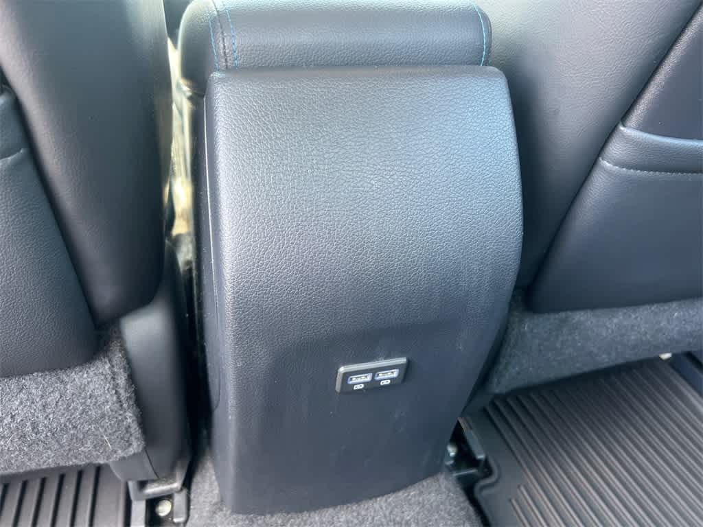 Vehicle image 14 of 14