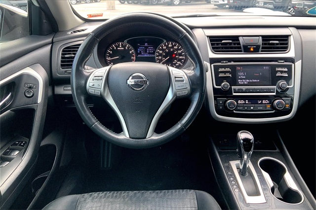 2018 Nissan Altima 2.5 SV Image 14 of 28
