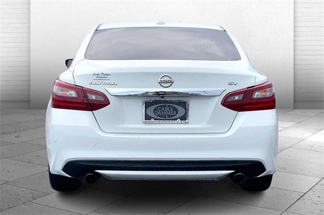 2018 Nissan Altima 2.5 SV Image 5 of 28