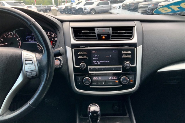 2018 Nissan Altima 2.5 SV Image 18 of 28