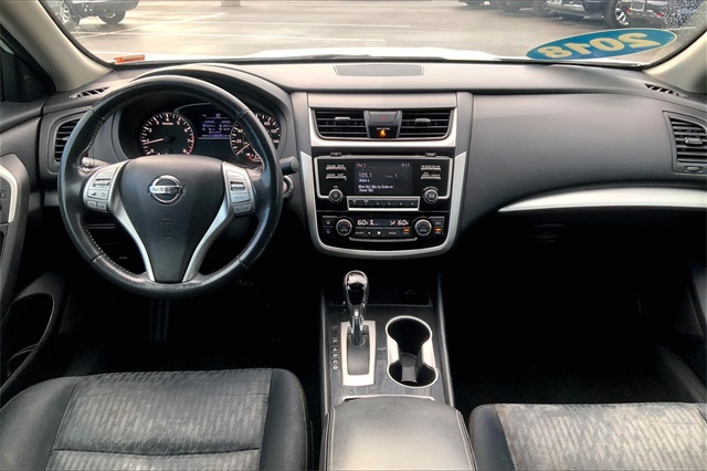 2018 Nissan Altima 2.5 SV Image 13 of 28