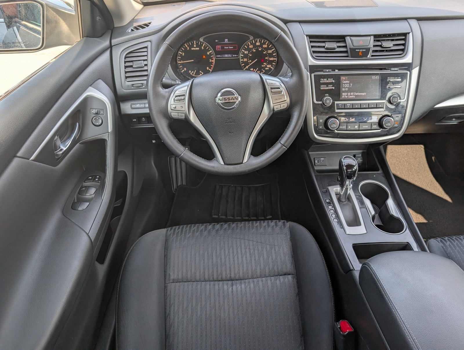 2018 Nissan Altima 2.5 SV Image 11 of 24