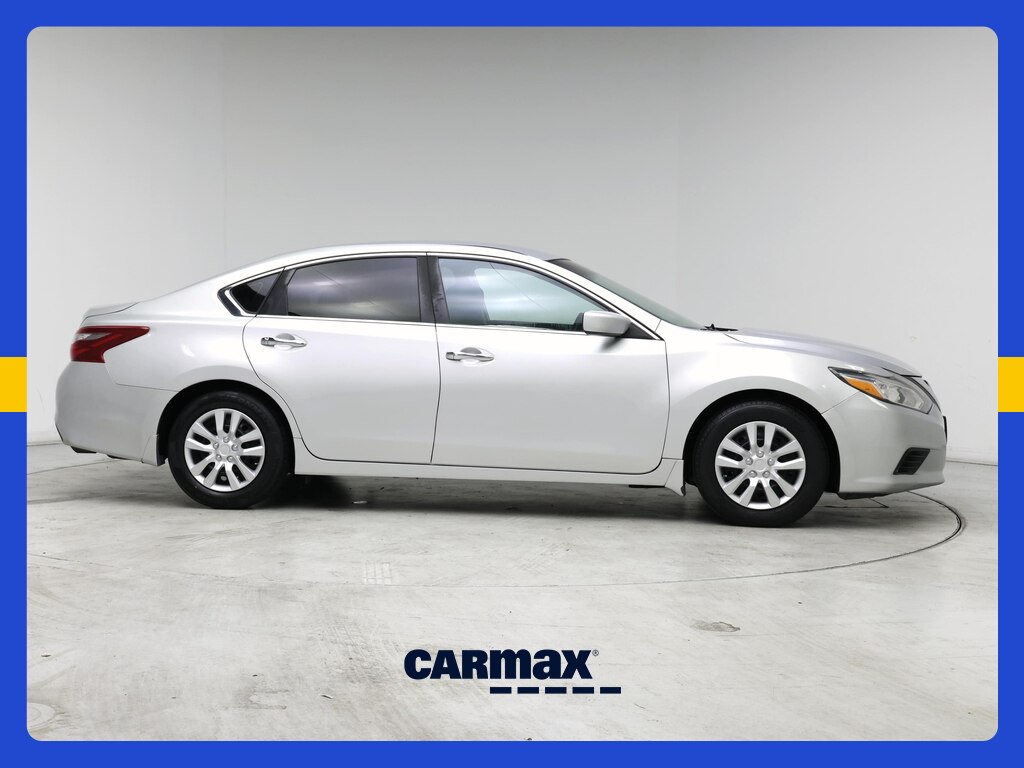 2018 Nissan Altima 2.5 S Image 3 of 19