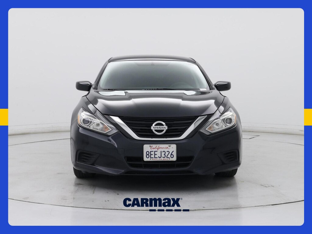 2018 Nissan Altima 2.5 S Image 2 of 16