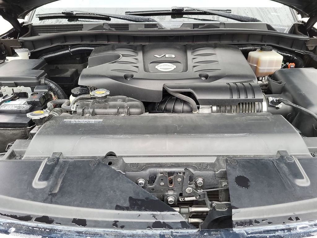 Vehicle image 10 of 26