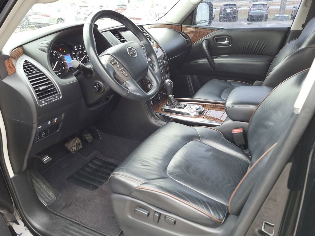 Vehicle image 15 of 26
