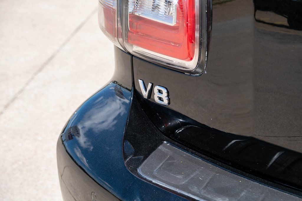 Vehicle image 7 of 37