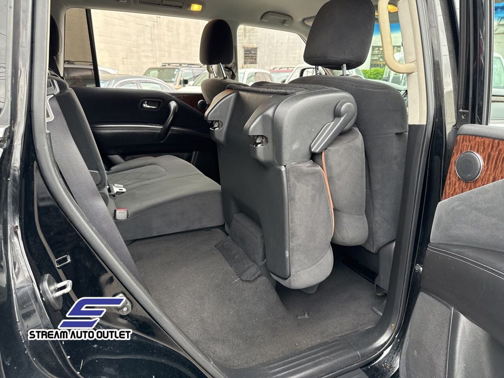 Vehicle image 22 of 49