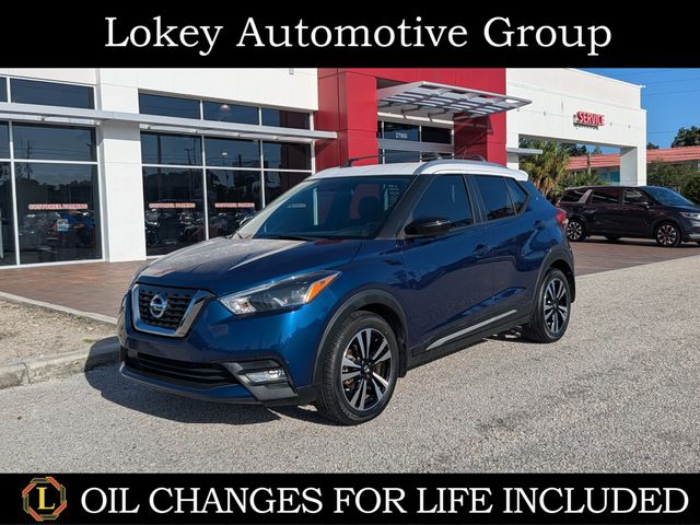 2018 Nissan Kicks SR Image 1 of 33
