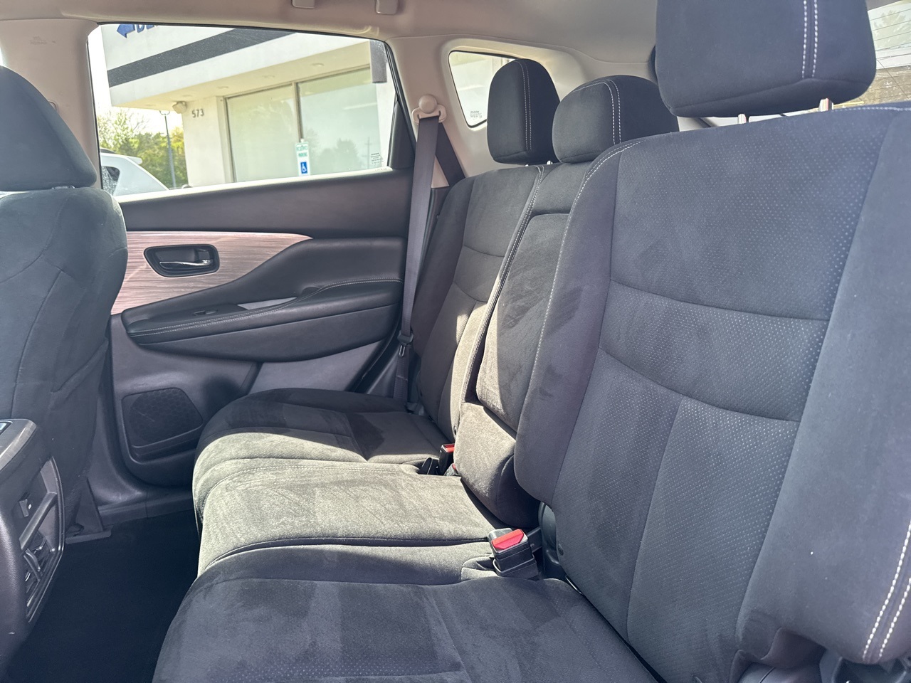 Vehicle image 10 of 15