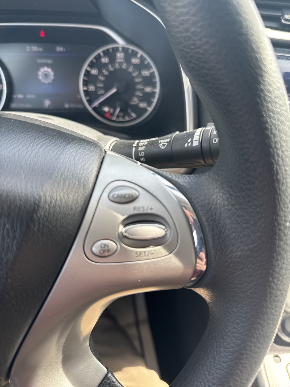 Vehicle image 13 of 15