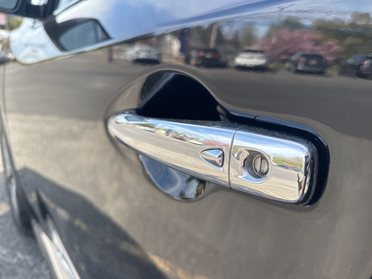 Vehicle image 7 of 15