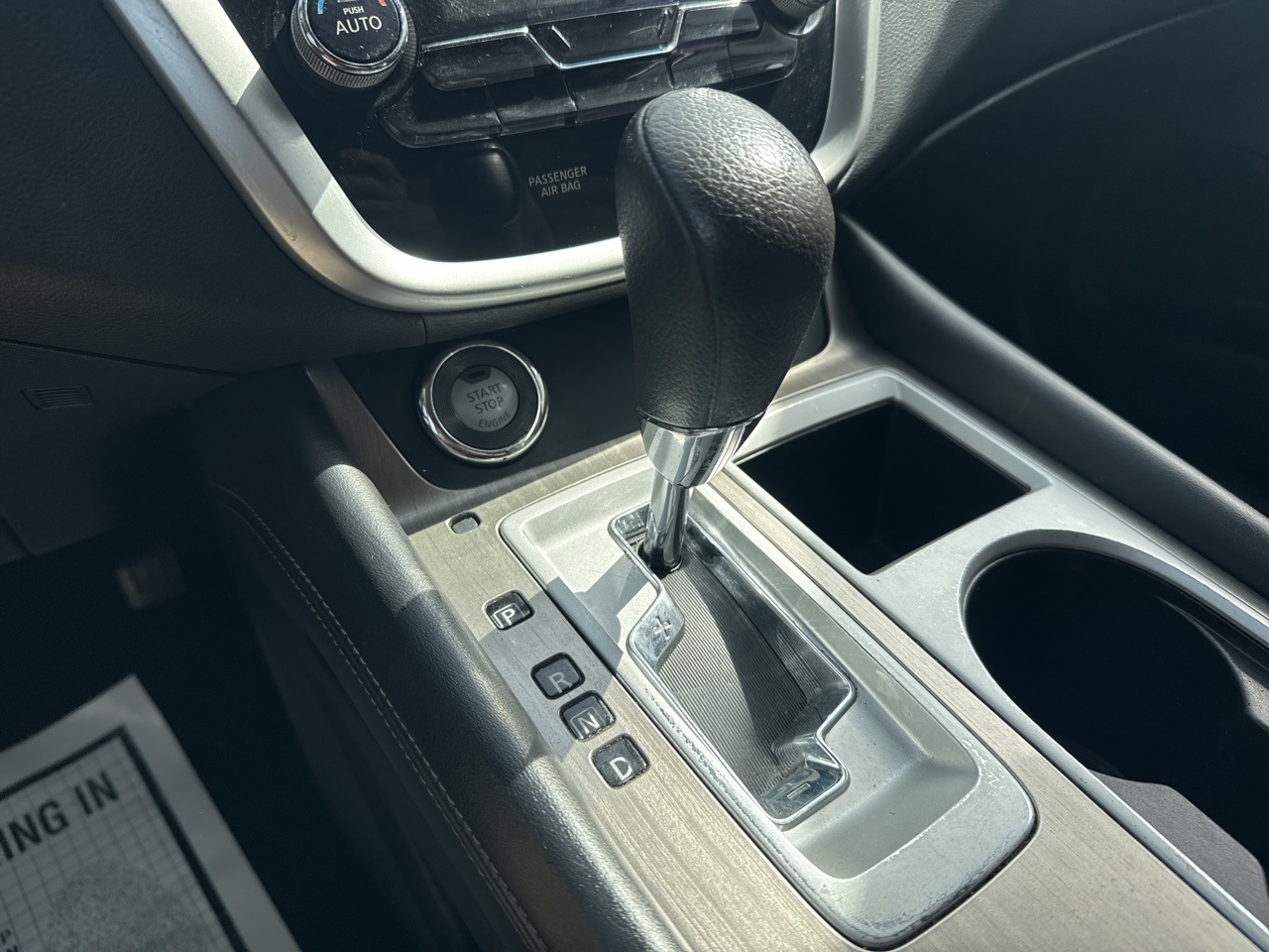 Vehicle image 11 of 15