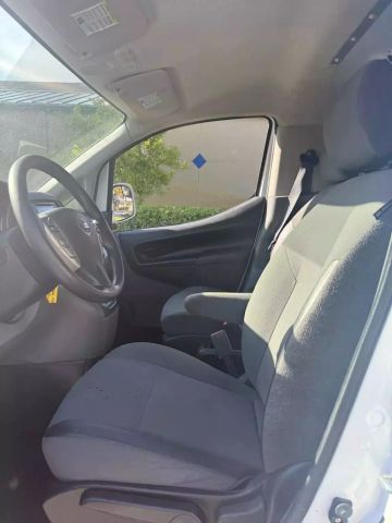 Vehicle image 9 of 24