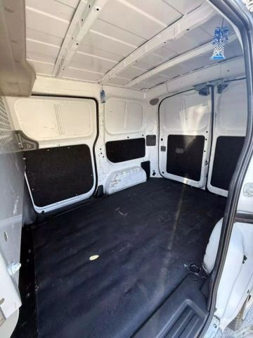 Vehicle image 15 of 24