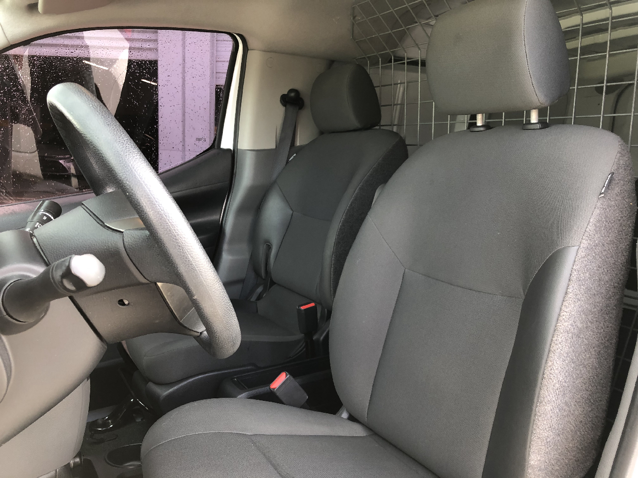 Vehicle image 8 of 12