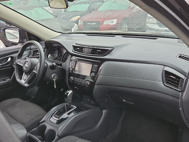 2018 Nissan Rogue S Image 9 of 14