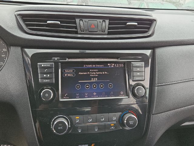 2018 Nissan Rogue S Image 12 of 14