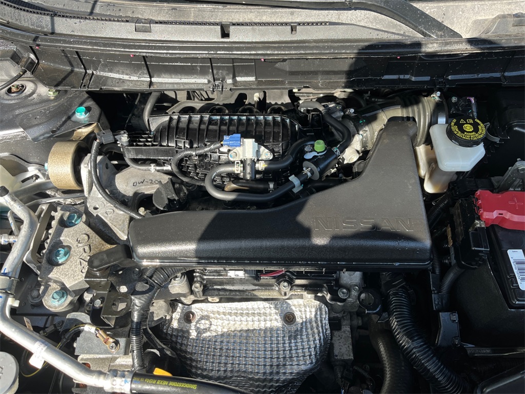 Vehicle image 34 of 36