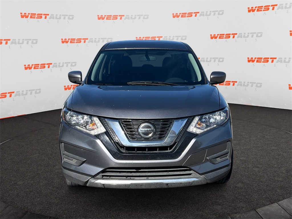 Vehicle image 2 of 36