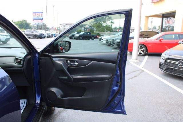 Vehicle image 20 of 29