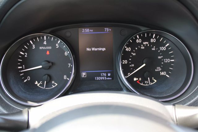 Vehicle image 15 of 29