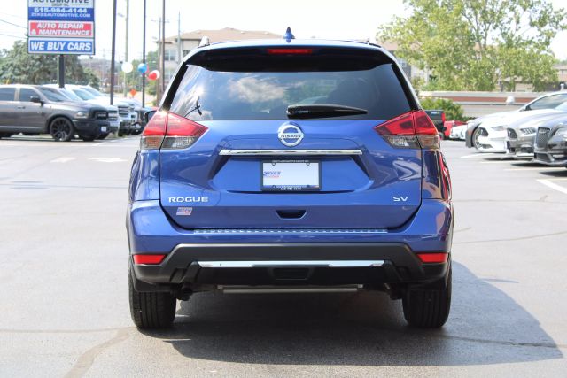 Vehicle image 5 of 29