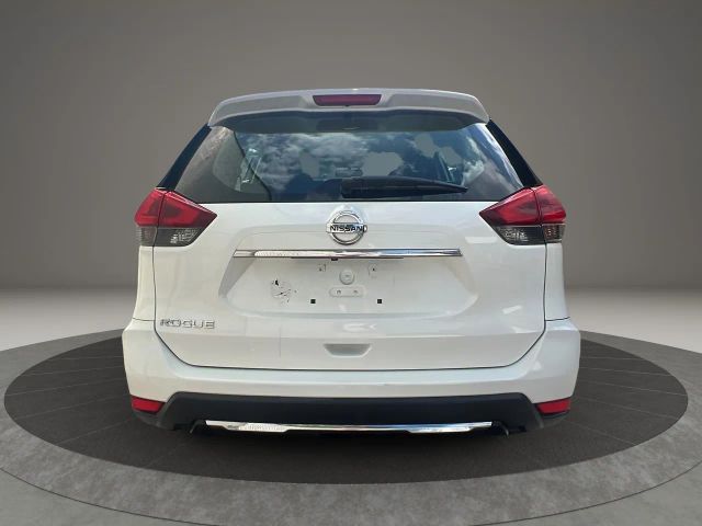 2018 Nissan Rogue S Image 1 of 1