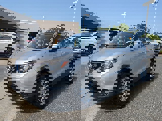 Vehicle image 1 of 25