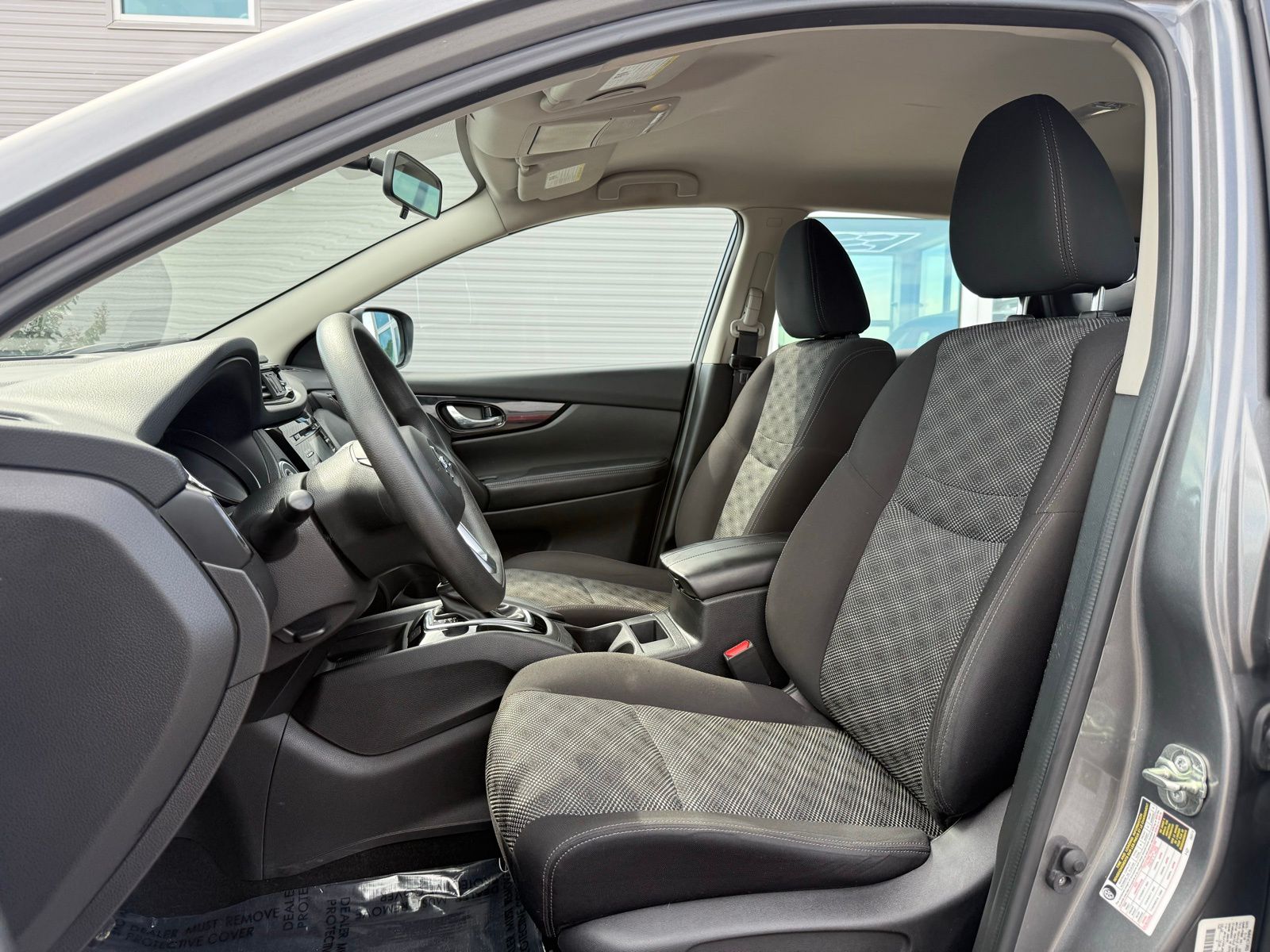 2018 Nissan Rogue Sport SV Image 20 of 36