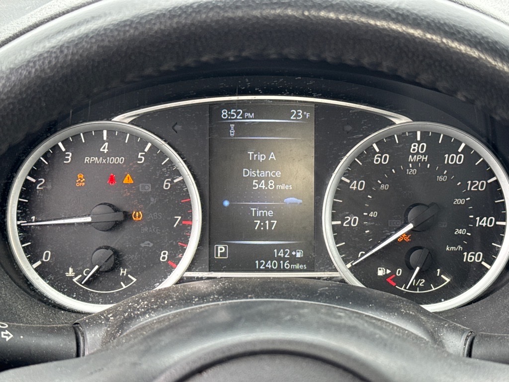 Vehicle image 20 of 21