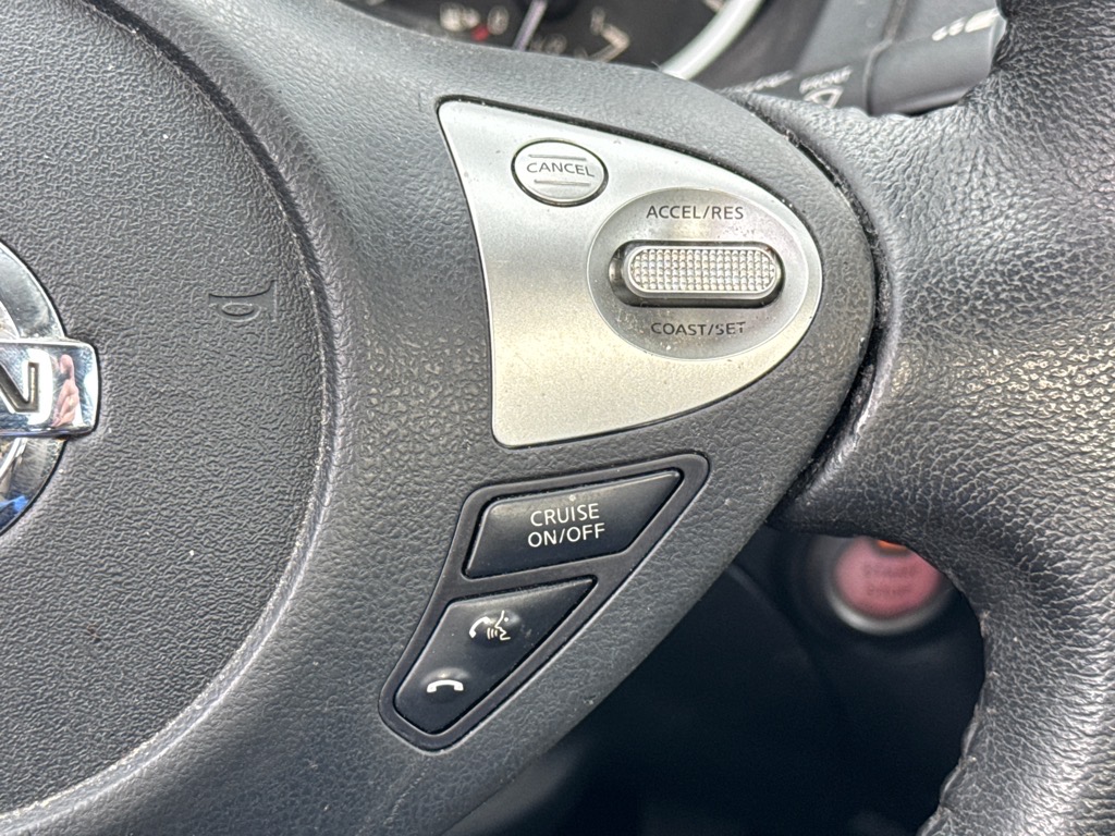 Vehicle image 12 of 21