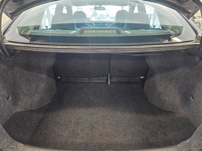Vehicle image 13 of 24