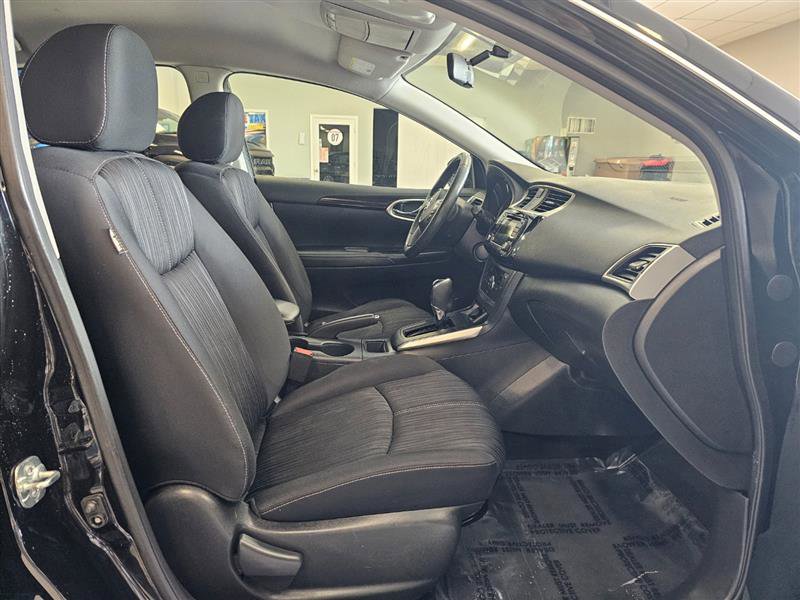 Vehicle image 15 of 24
