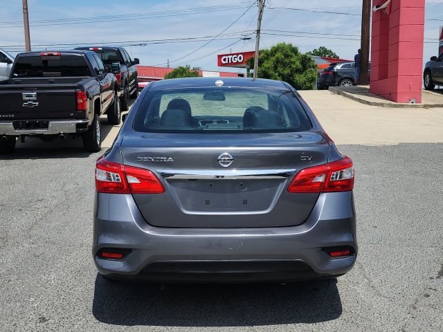 Vehicle image 5 of 10