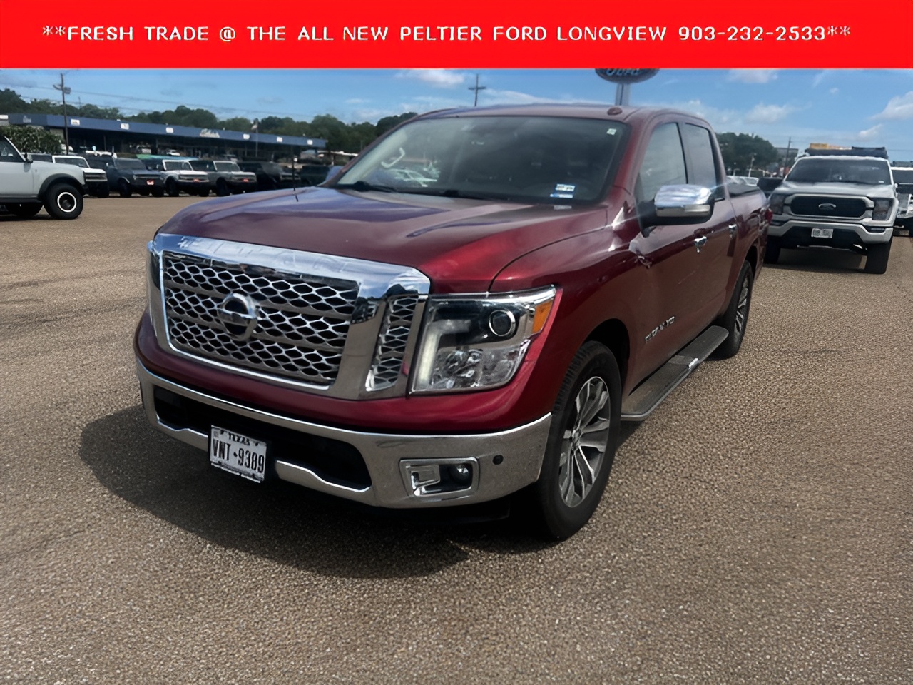 Vehicle image 26 of 32