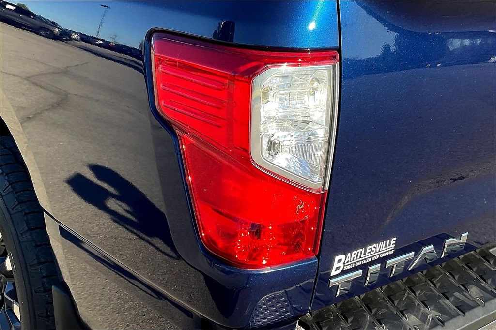 2018 Nissan Titan SV Image 29 of 33