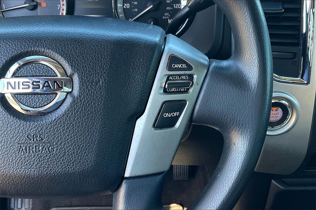 2018 Nissan Titan SV Image 19 of 33