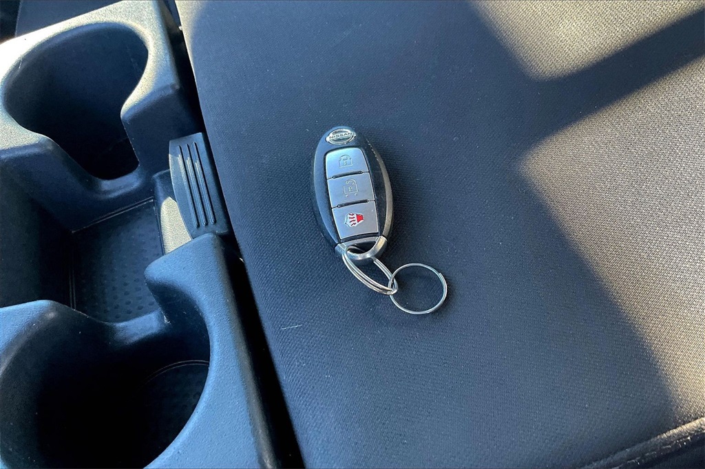 2018 Nissan Titan SV Image 24 of 33