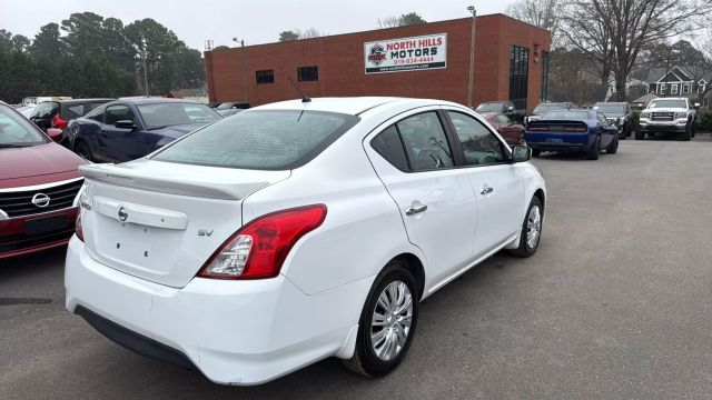 Vehicle image 5 of 23